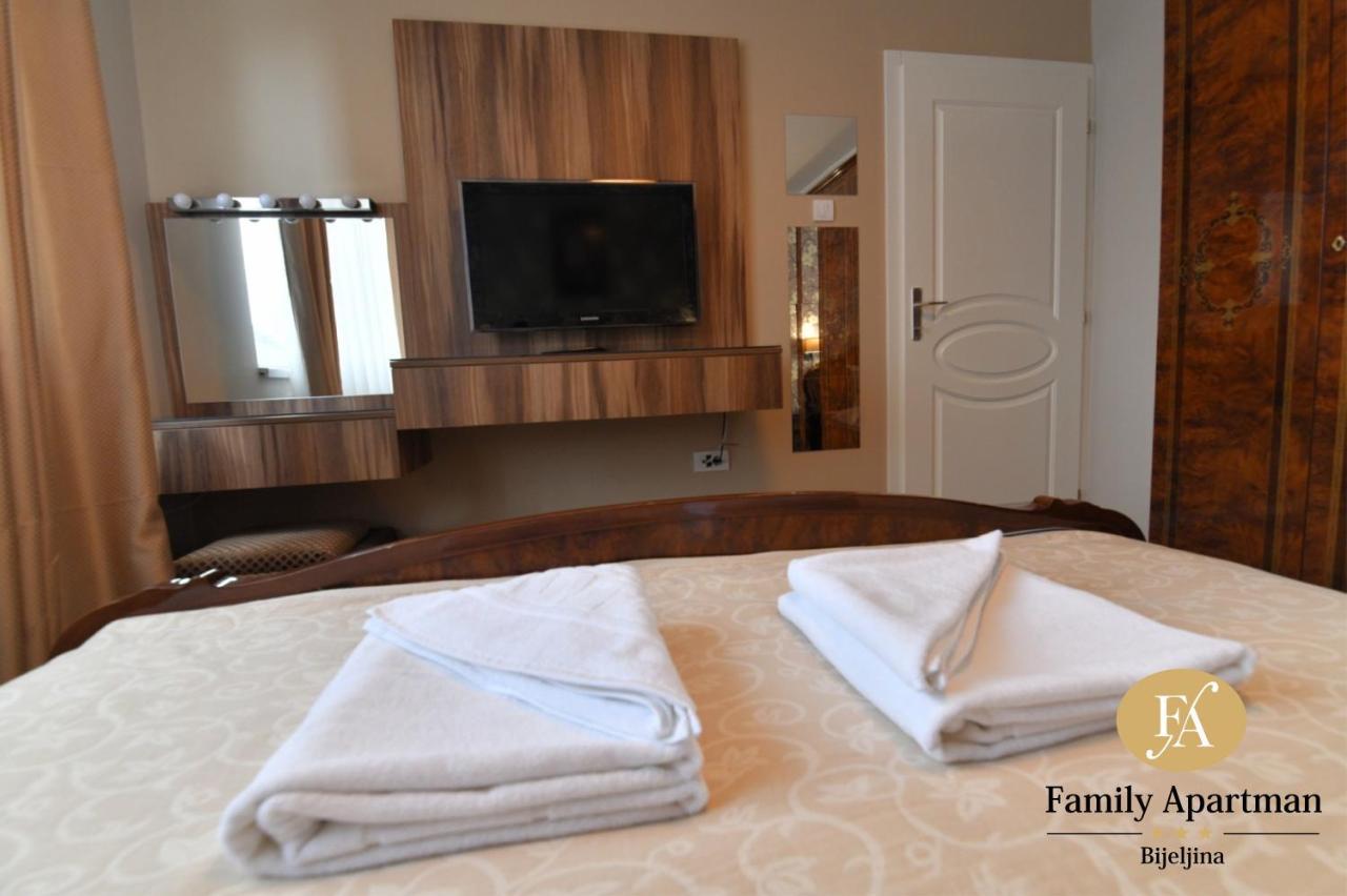 Family Apartman Bijeljina Apartment Bagian luar foto