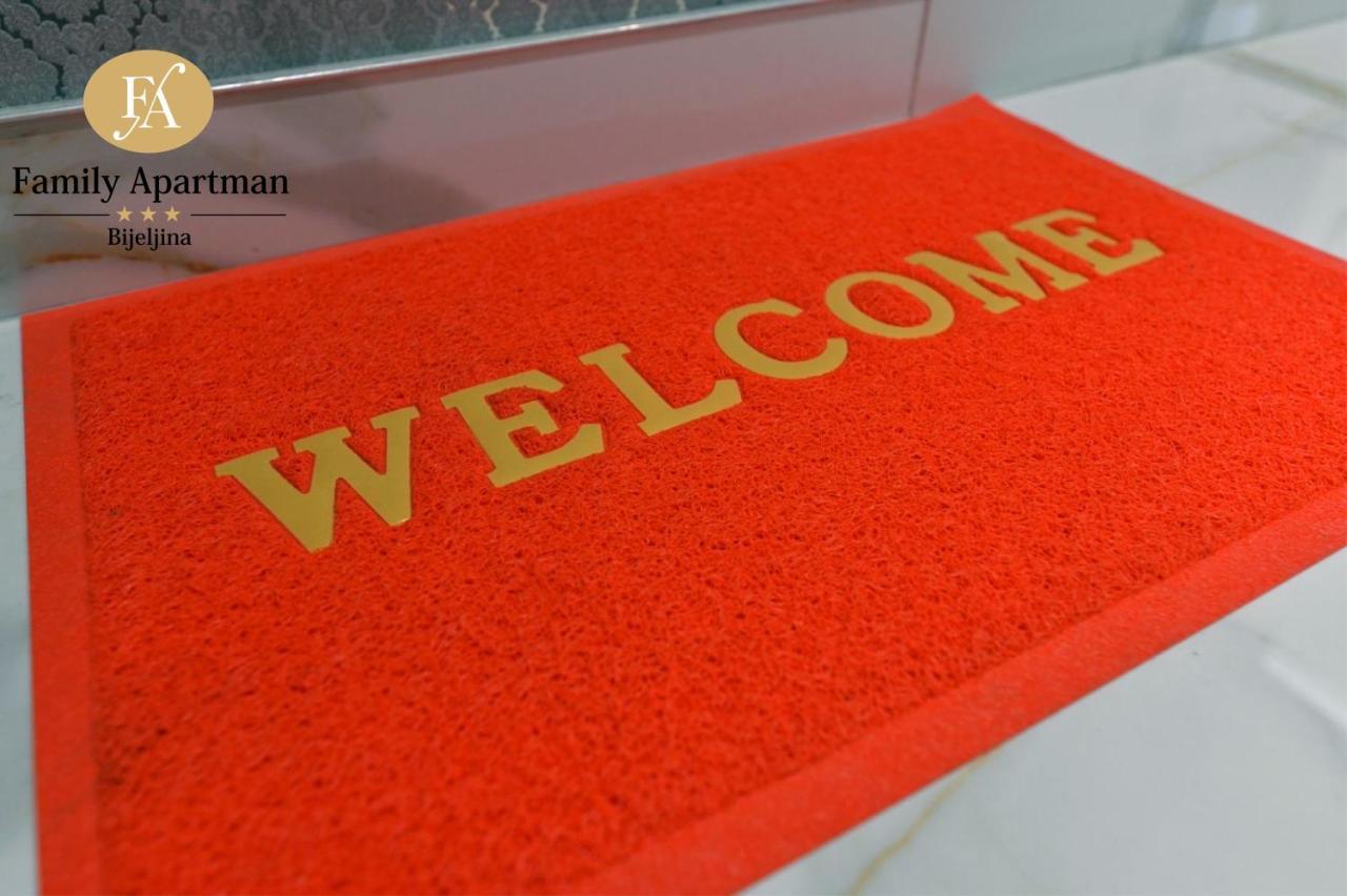 Family Apartman Bijeljina Bagian luar foto