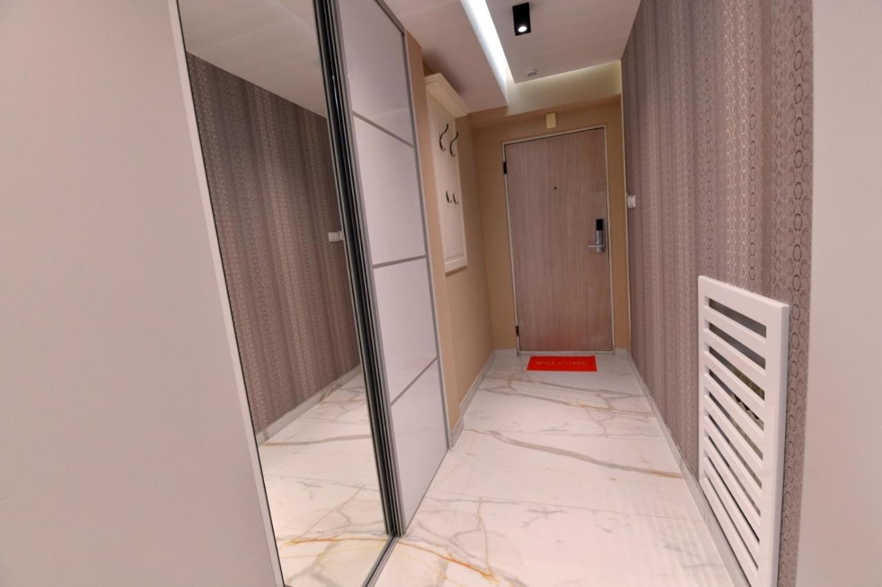 Family Apartman Bijeljina Bagian luar foto